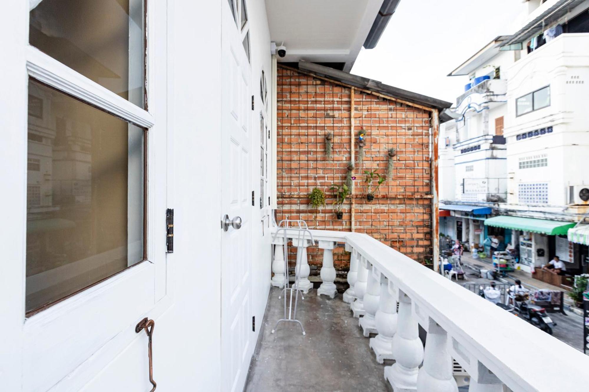 Sweett Lemon Hostel Patong Εξωτερικό φωτογραφία