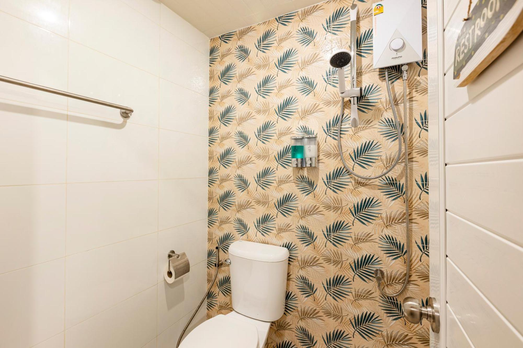 Sweett Lemon Hostel Patong Εξωτερικό φωτογραφία